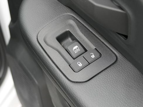 New 2026 RAM 2500 Tradesman AWD/4WD image 23