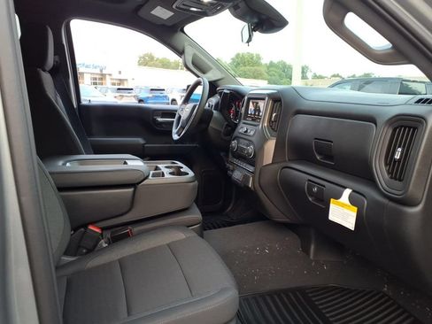 New 2026 Chevrolet Silverado 1500 Custom AWD/4WD image 17
