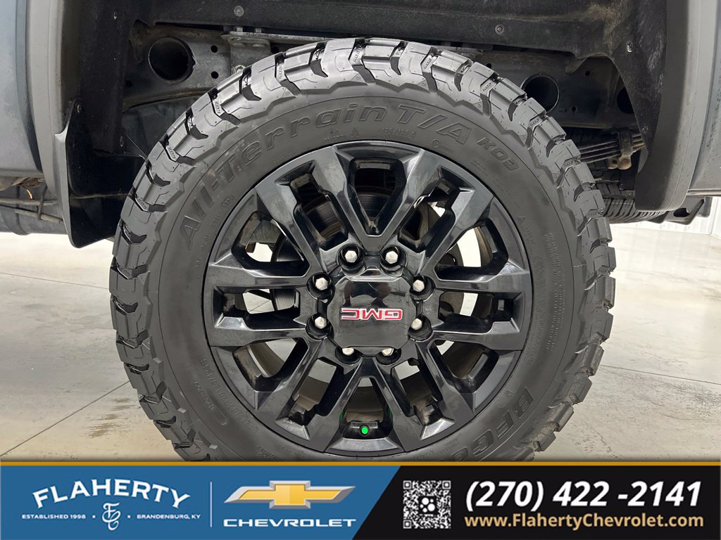 Used 2019 GMC Sierra 2500 Denali w/ Duramax Plus Package AWD/4WD image 19