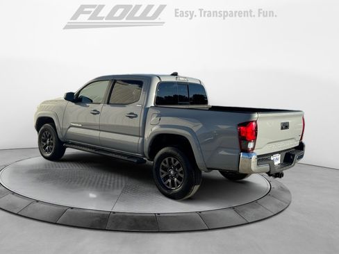 Used 2020 Toyota Tacoma SR5 image 6