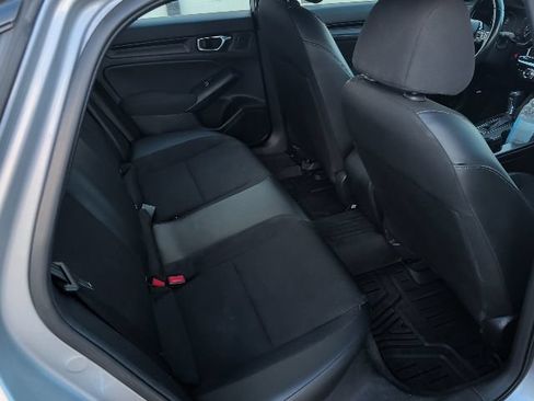 Used 2022 Honda Civic Sport image 10
