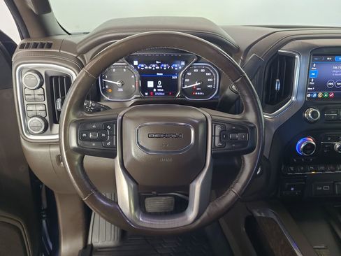 Used 2020 GMC Sierra 3500 Denali w/ Denali Ultimate Package image 13