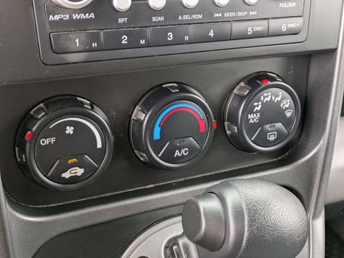 Used 2010 Honda Element EX image 22