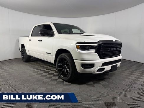 Used 2024 RAM 1500 Laramie AWD/4WD image 1