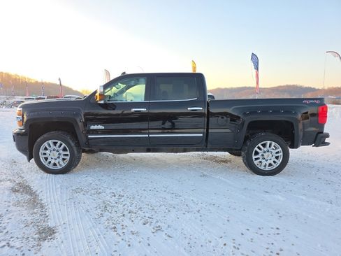Used 2016 Chevrolet Silverado 2500 High Country image 8