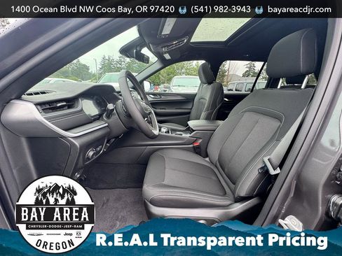 New 2026 Jeep Grand Cherokee Laredo X image 14