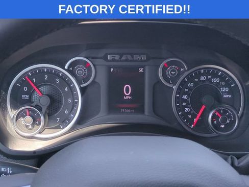 Certified 2026 RAM 2500 Big Horn AWD/4WD image 21