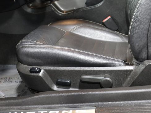 Used 2011 Ford Mustang GT Premium w/ Security Pkg image 13