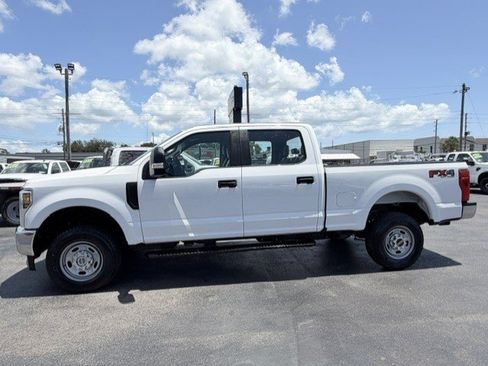 Used 2019 Ford F250 XL w/ Power Equipment Group AWD/4WD image 9