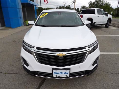 Used 2024 Chevrolet Equinox LT AWD/4WD image 8