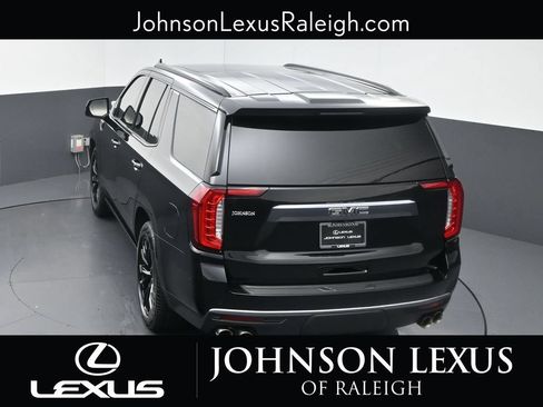 Used 2023 GMC Yukon AT4 w/ AT4 Premium Plus Package AWD/4WD image 27