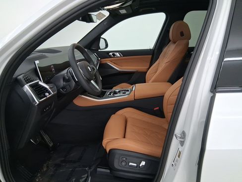 New 2026 BMW X5 sDrive40i w/ M Sport Package image 5
