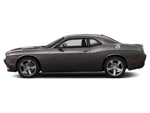 Used 2018 Dodge Challenger R/T Scat Pack w/ Leather Interior Group RWD image 9