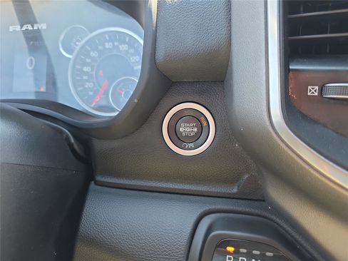 Used 2024 RAM 2500 Big Horn image 22