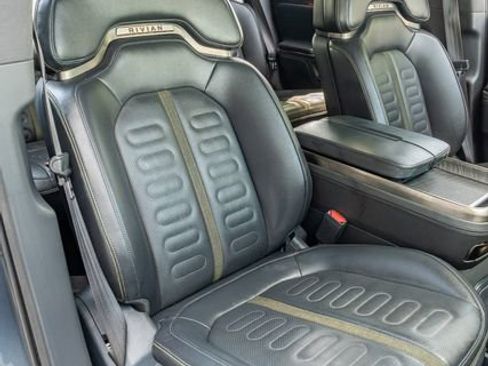 Used 2022 Rivian R1T Launch Edition image 45