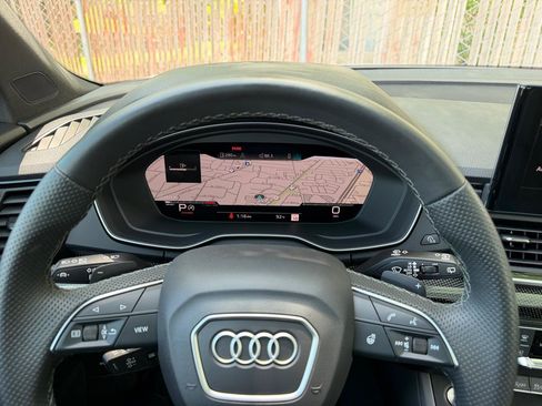 Used 2024 Audi SQ5 Premium Plus w/ Premium Plus Package AWD/4WD image 14