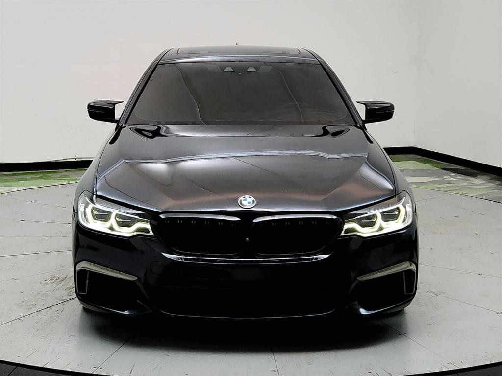 Used 2019 BMW M550i xDrive AWD/4WD image 2