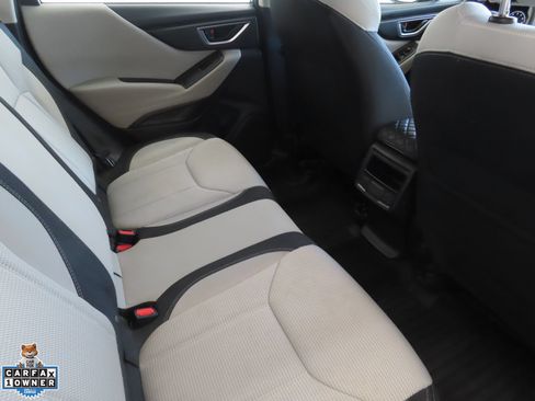 Used 2024 Subaru Forester AWD/4WD image 23