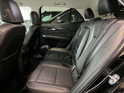 Certified 2023 Buick Envision Essence image 11