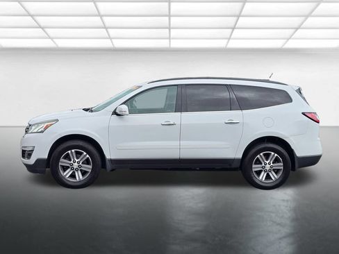Used 2017 Chevrolet Traverse LT FWD image 14