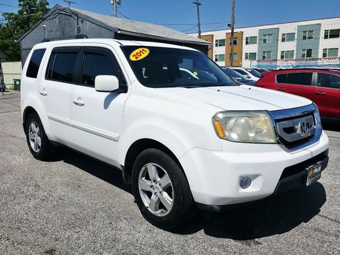 Used 2011 Honda Pilot EX-L image 3