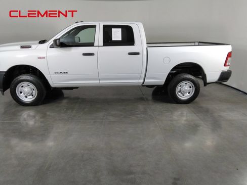 Used 2022 RAM 2500 Tradesman AWD/4WD image 9