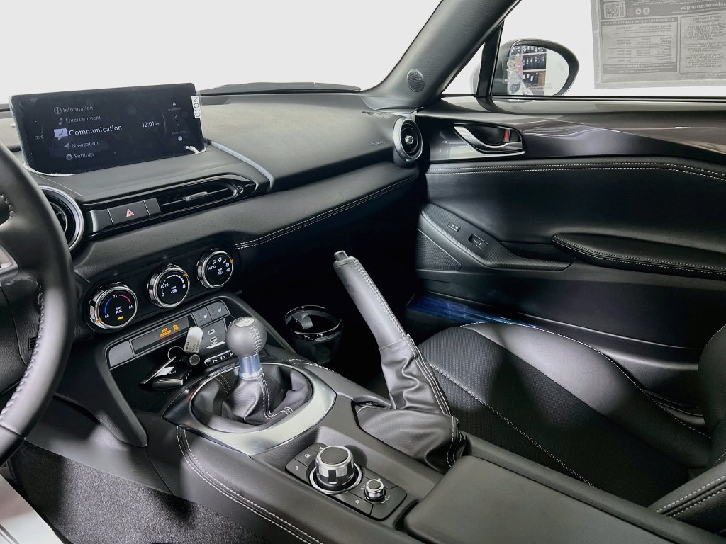New 2026 MAZDA MX-5 Miata Grand Touring w/ Weather Package RWD image 18