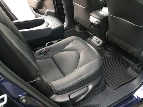 Used 2021 Toyota Highlander Platinum AWD/4WD image 30