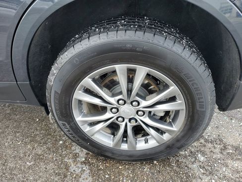 Used 2023 Cadillac XT5 Premium Luxury w/ LPO, Floor Liner Package image 31