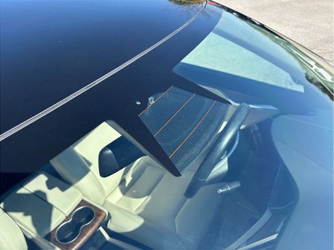 Used 2018 Tesla Model S 75D image 12