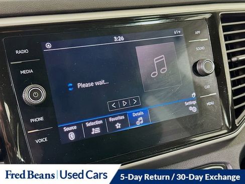 Used 2023 Volkswagen Atlas SE w/ Black Wheel Package image 15