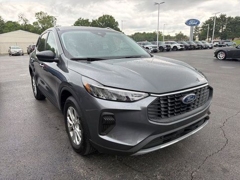 Used 2023 Ford Escape Active AWD/4WD image 6