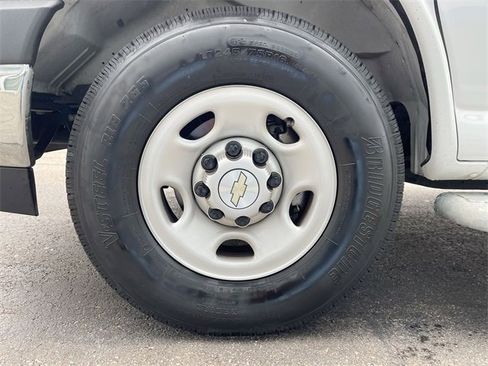 Certified 2024 Chevrolet Express 2500 w/ Driver Convenience Package image 27