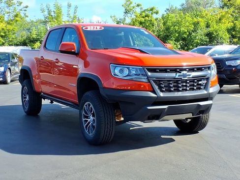 Used 2019 Chevrolet Colorado ZR2 w/ LPO, Power Package AWD/4WD image 3