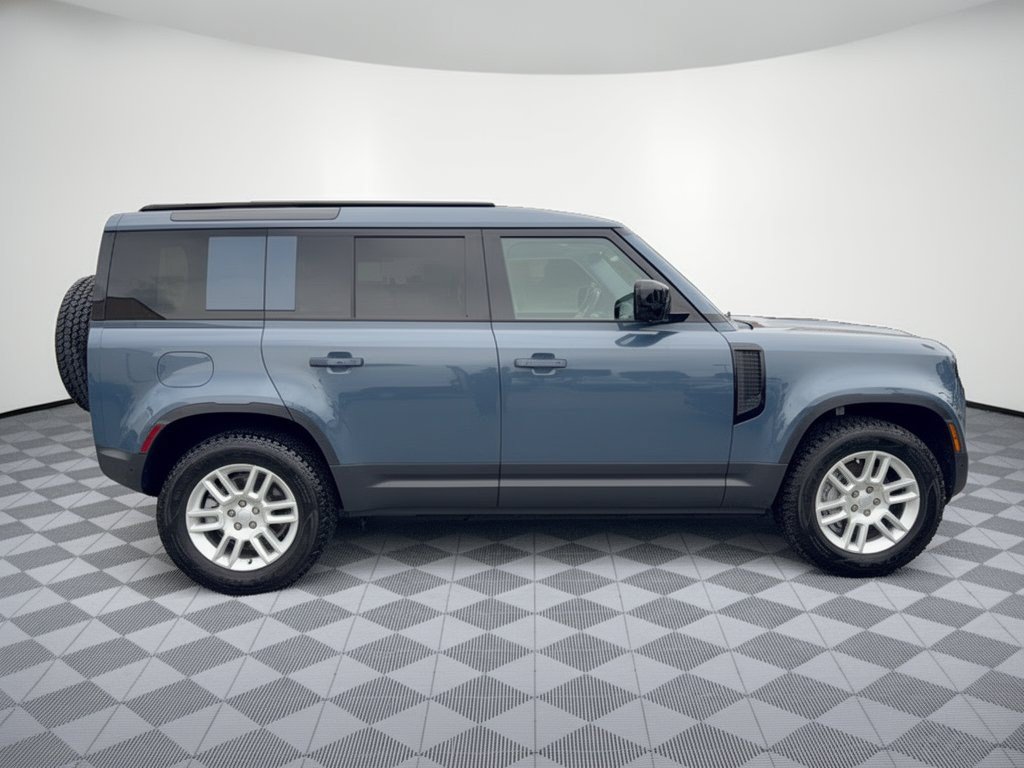 Certified 2025 Land Rover Defender 110 S AWD/4WD image 8