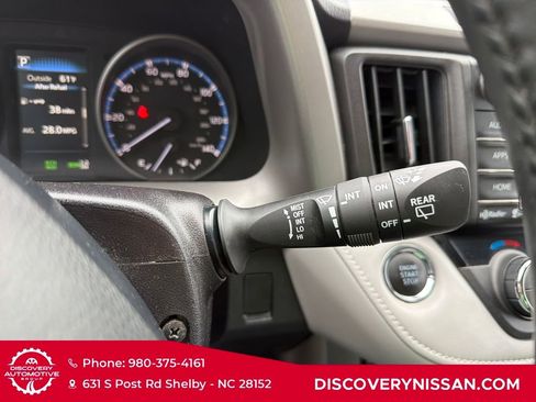 Used 2018 Toyota RAV4 XLE image 25