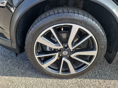 Used 2018 Nissan Rogue Sport SL w/ SL Premium Package image 29