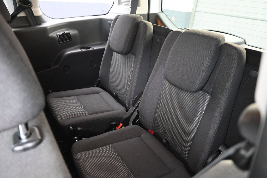 Used 2018 Ford Transit Connect XL FWD image 26