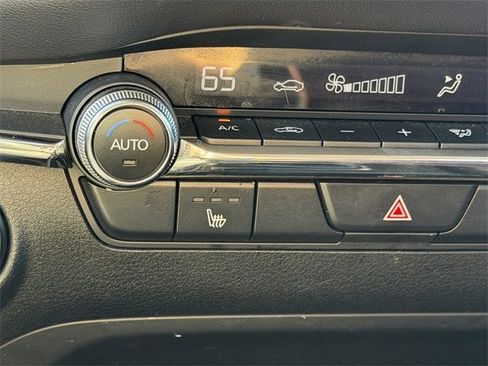 Used 2024 MAZDA MAZDA3 s image 27