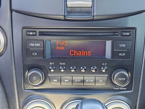 Used 2019 Nissan 370Z Roadster image 13