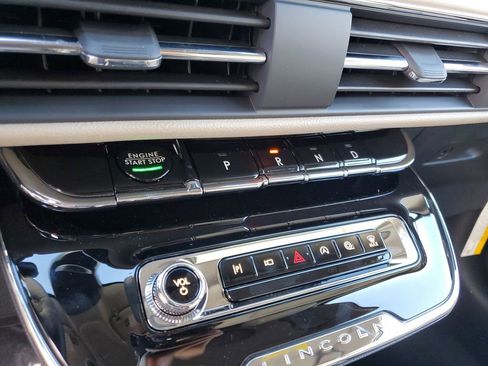 New 2026 Lincoln Corsair Reserve image 29