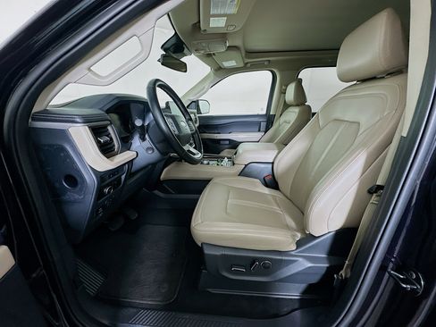 Used 2024 Ford Expedition Max Limited image 13