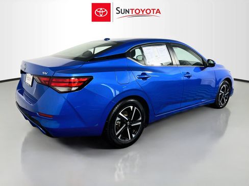 Used 2024 Nissan Sentra SV FWD image 4