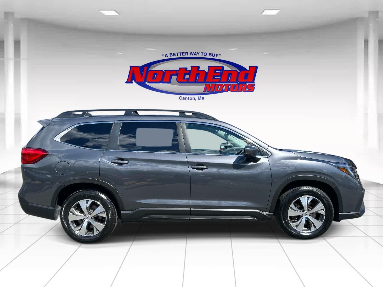 Used 2025 Subaru Ascent Premium AWD/4WD image 2