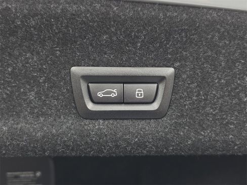 New 2026 BMW 330i xDrive Sedan w/ M Sport Package image 13