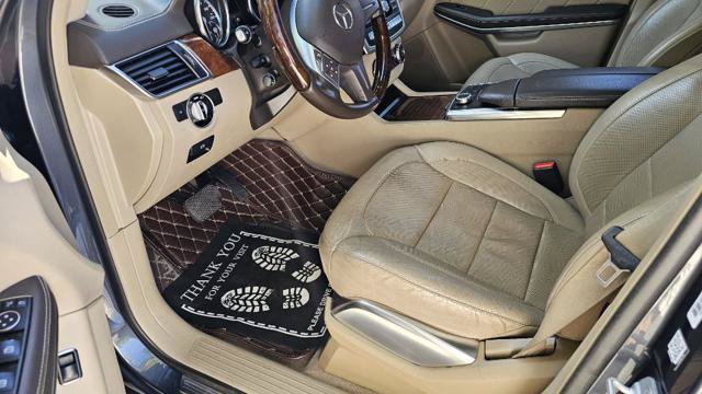 Used 2014 Mercedes-Benz GL 550 4MATIC w/ Driver Assistance Package image 14