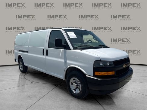 Used 2023 Chevrolet Express 2500 Extended w/ Driver Convenience Package image 7