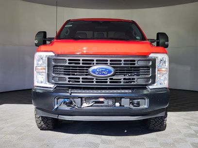 New 2026 Ford F250 XL w/ XL Off-Road Package