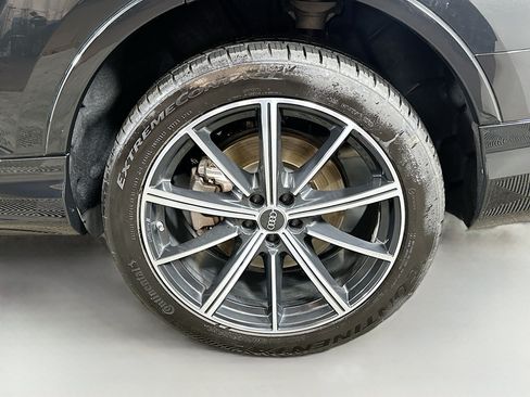 Used 2023 Audi Q7 3.0T Premium Plus w/ Premium Plus Package AWD/4WD image 33