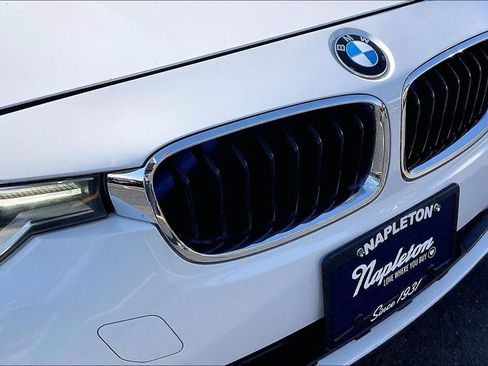 Used 2018 BMW 330i Sedan RWD image 30